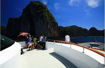 Ferry by Phi Phi and Krabi №4