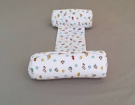 Infant positioning pillow