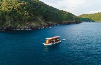 Coral Island tour from Phuket фото №1