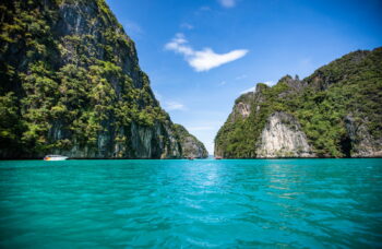 Excursion to the Phi Phi Islands from Phuket фото №18