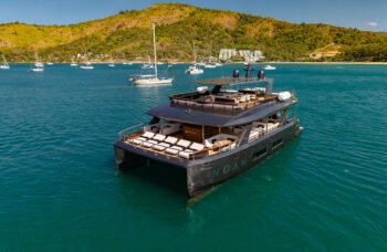 Yacht tour in Phuket фото №1