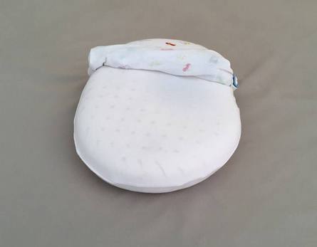 Pillow for newborns