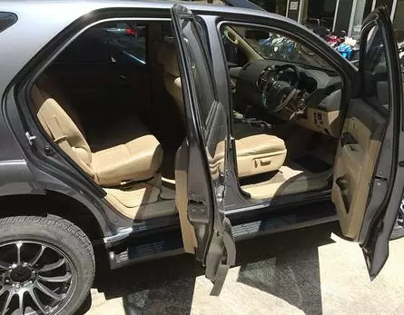 TOYOTA FORTUNER