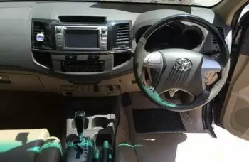 TOYOTA FORTUNER