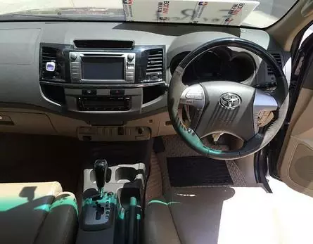 TOYOTA FORTUNER