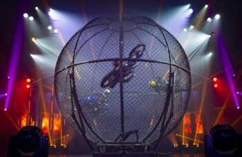 Phuket Circus фото №6
